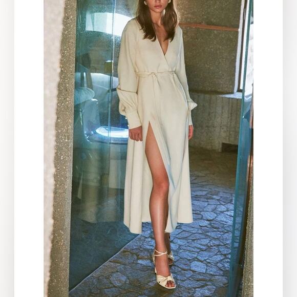 Alexis Ivory Long Sleeve Dress with Slit - Picture 1 of 9